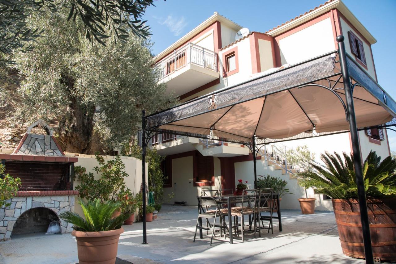Gallis Villa Pefkias Экстерьер фото